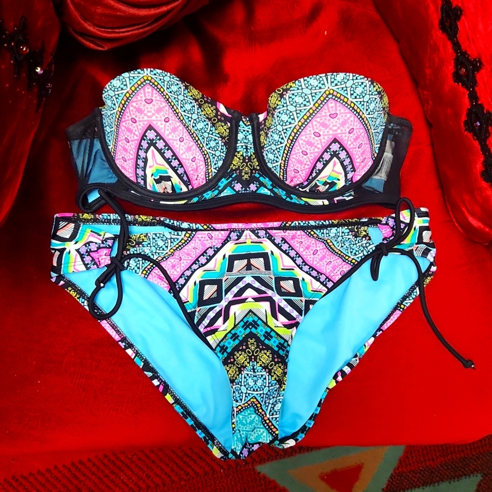 Hobie bikini